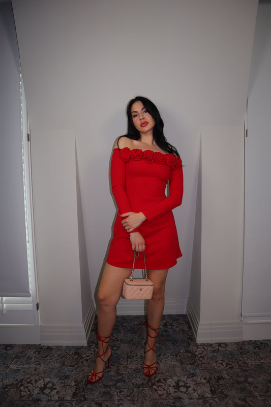 Официална червена рокля