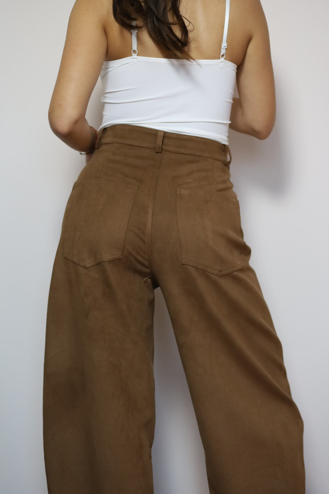 Кафяви велурени панталони